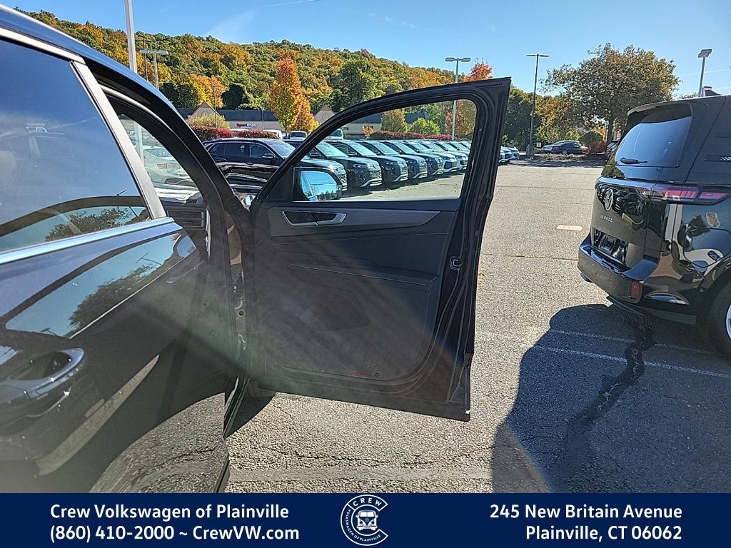 2026 Volkswagen Atlas Cross Sport SE w/Tech - Photo 39