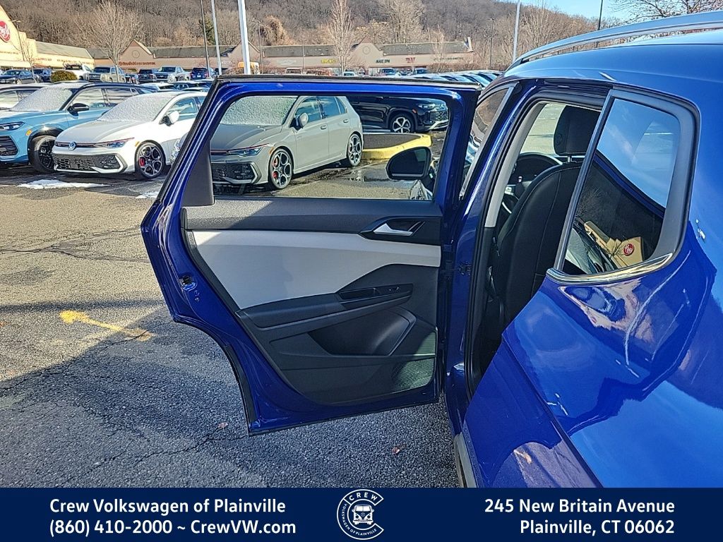 2022 Volkswagen Taos SE - Photo 48