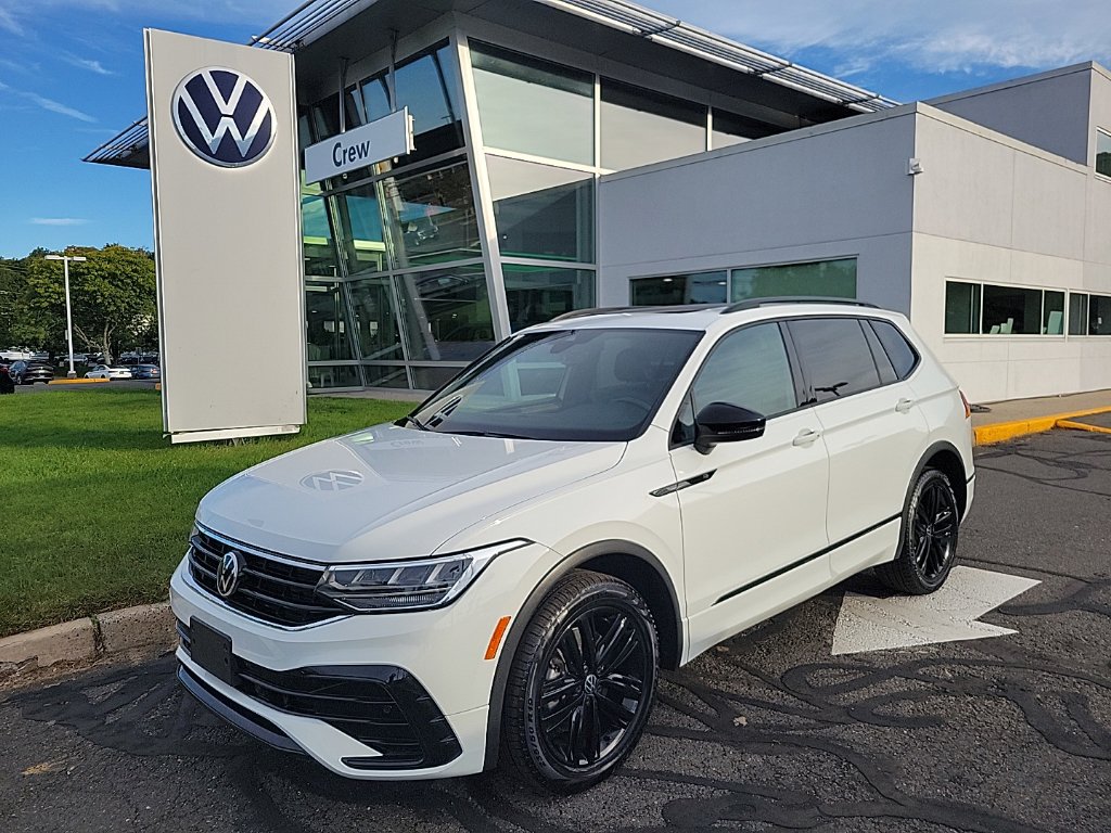 2022 Volkswagen Tiguan SE R-LINE BLACK