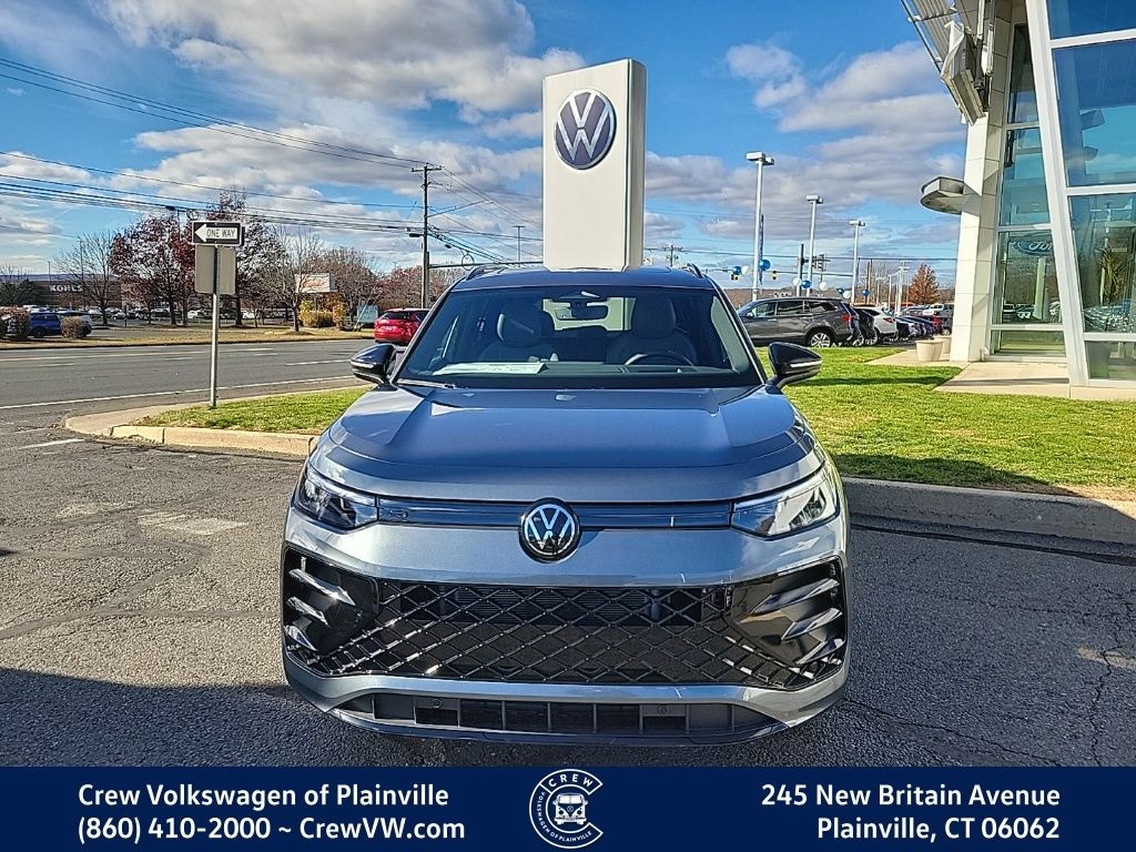 New 2026 Volkswagen Tiguan 2.0T SE R-Line Black SUV