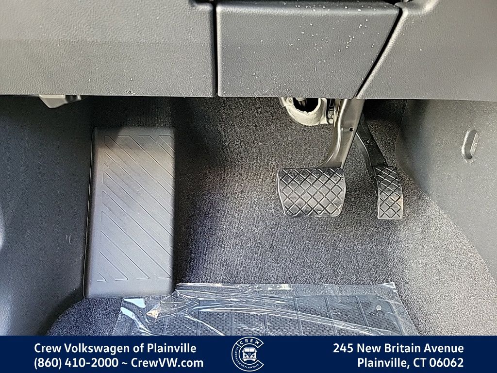 2026 Volkswagen Atlas Cross Sport SE w/Tech - Photo 28