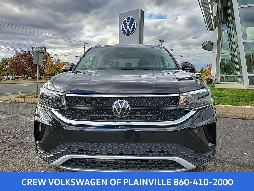 Certified 2024 Volkswagen Taos 1.5T SE SUV