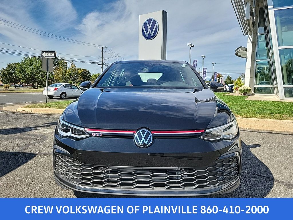 2024 Volkswagen Golf GTI 380 SE photo 3