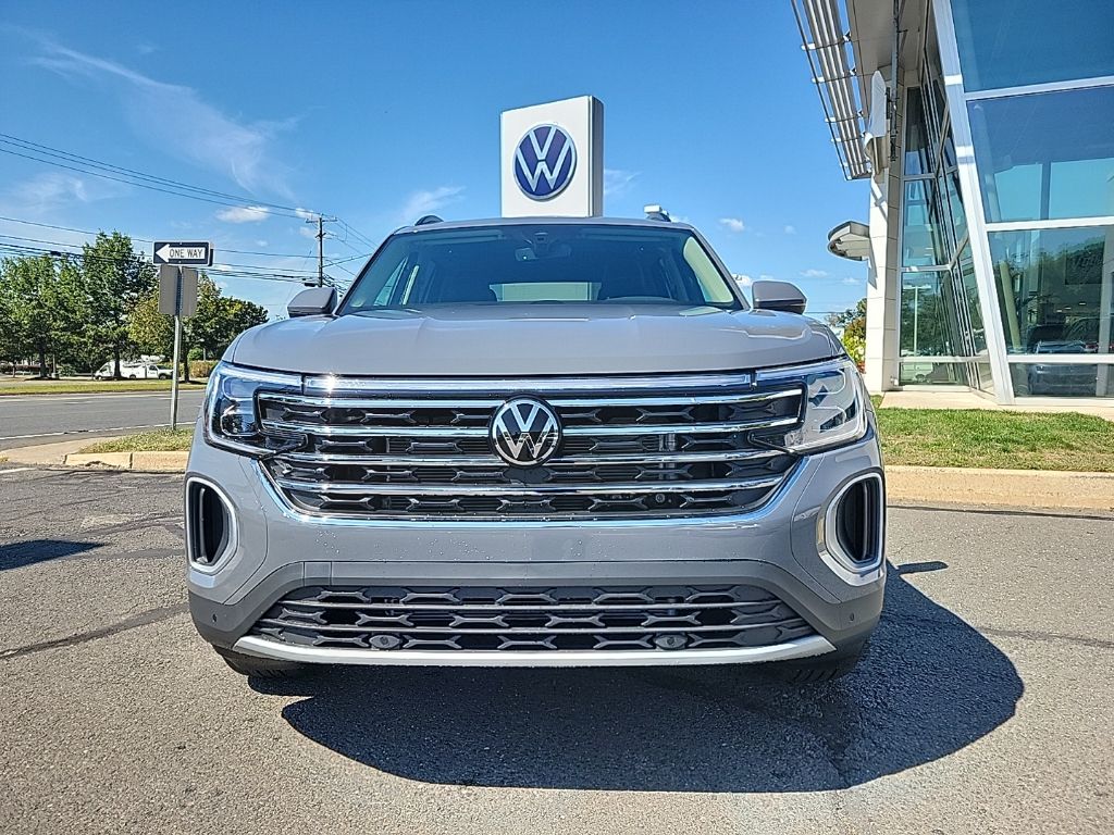 2026 Volkswagen Atlas SE Technology photo 4