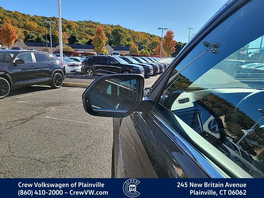 2026 Volkswagen Atlas Cross Sport SE w/Tech - Photo 9