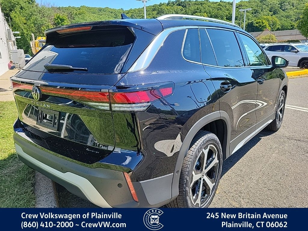 New 2026 Volkswagen Tiguan 2.0T SE SUV