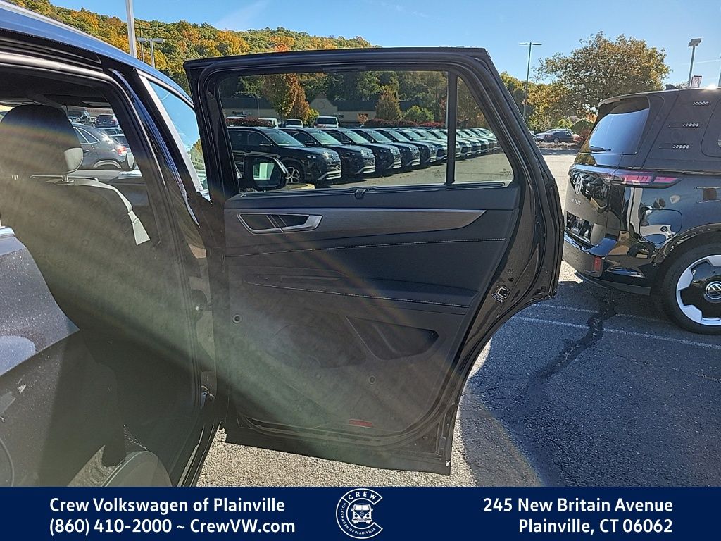 2026 Volkswagen Atlas Cross Sport SE w/Tech - Photo 43