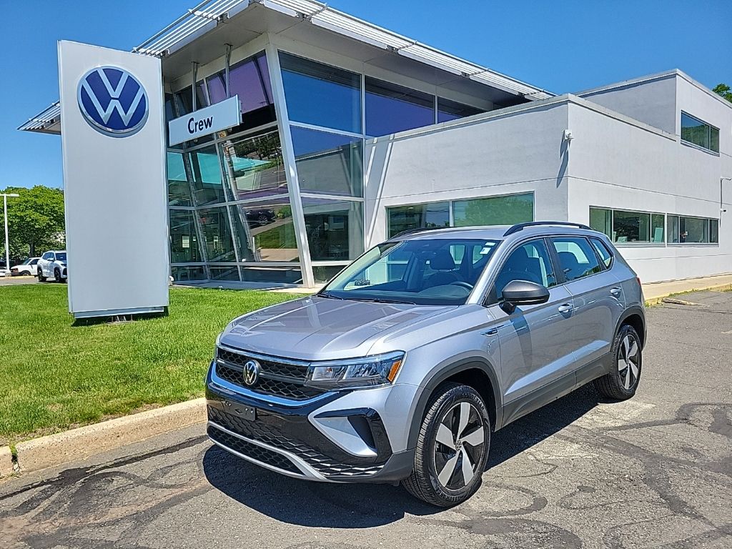 2023 Volkswagen Taos 1.5T S 4Motion's photo