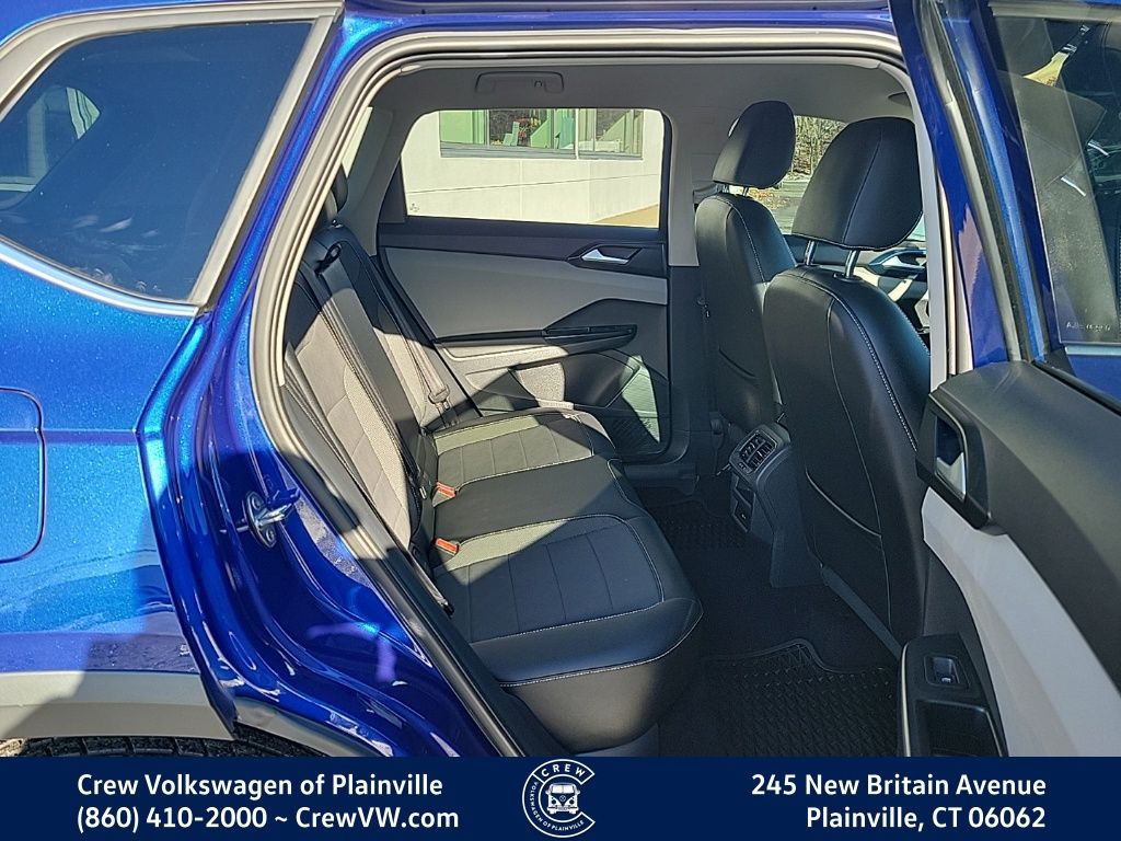 2022 Volkswagen Taos SE - Photo 17