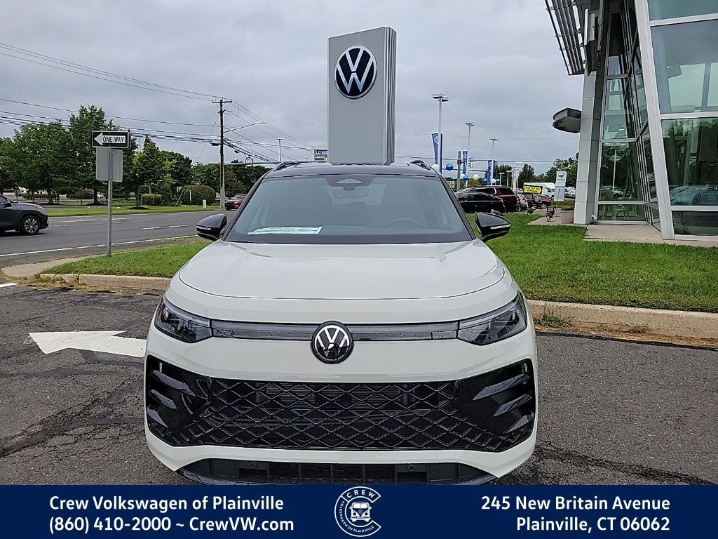New 2026 Volkswagen Tiguan 2.0T SE R-Line Black SUV