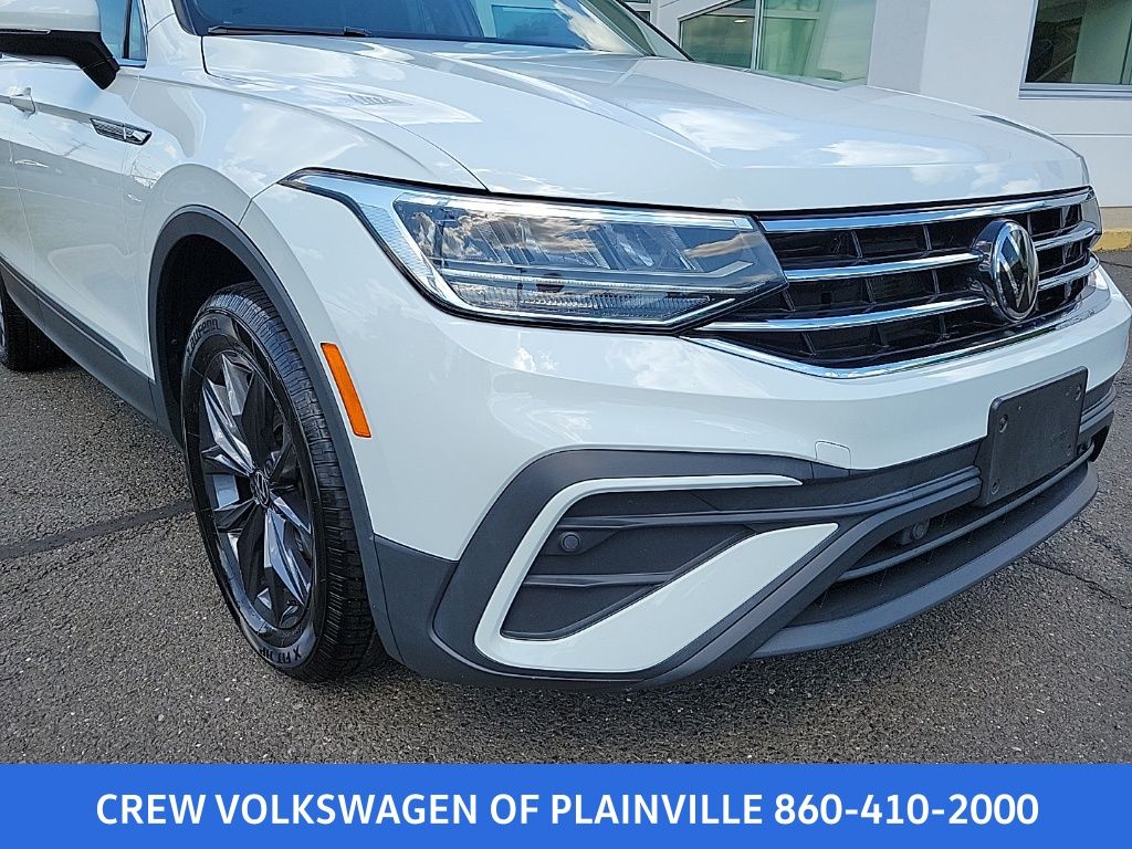2022 Volkswagen Tiguan SE photo 3