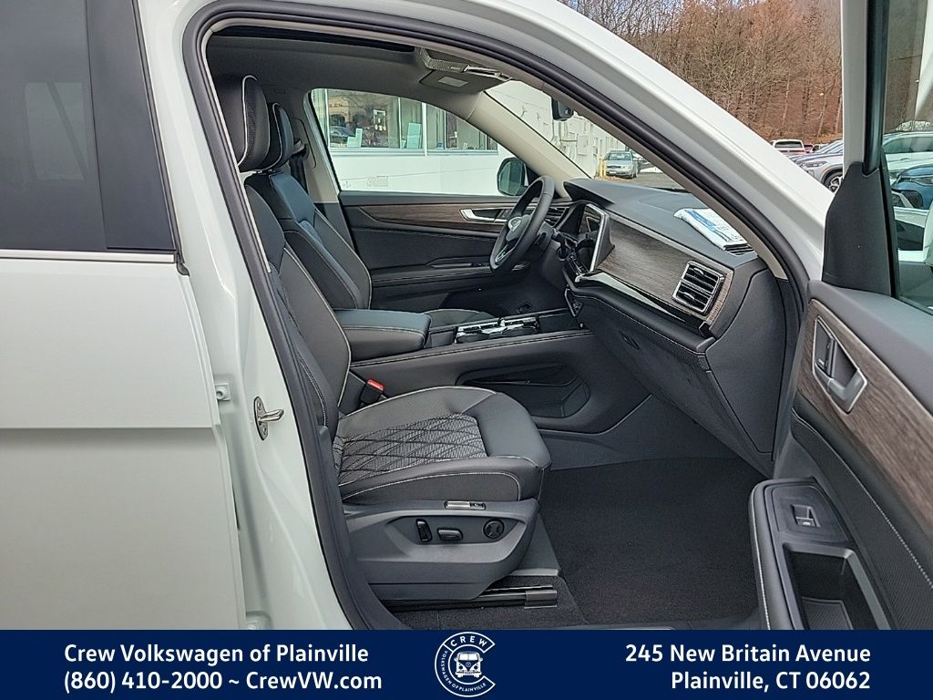 2026 Volkswagen Atlas SEL Premium R-Line - Photo 16
