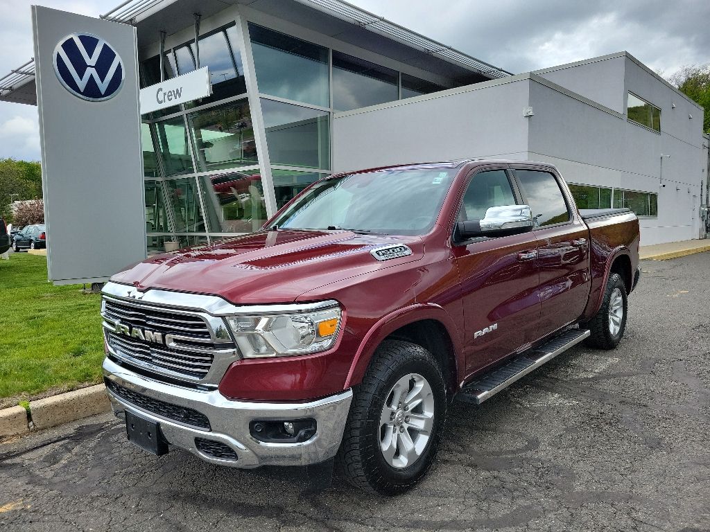 2022 RAM 1500 Laramie 4x4 Crew Cab 5'7's photo
