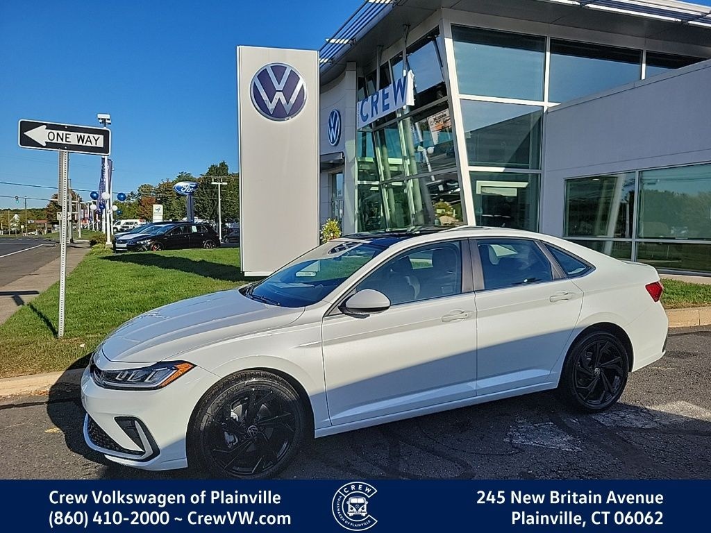 New 2026 Volkswagen Jetta 1.5T SE Sedan