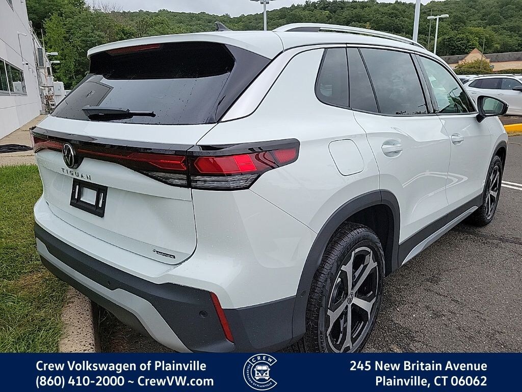 New 2026 Volkswagen Tiguan 2.0T SE SUV