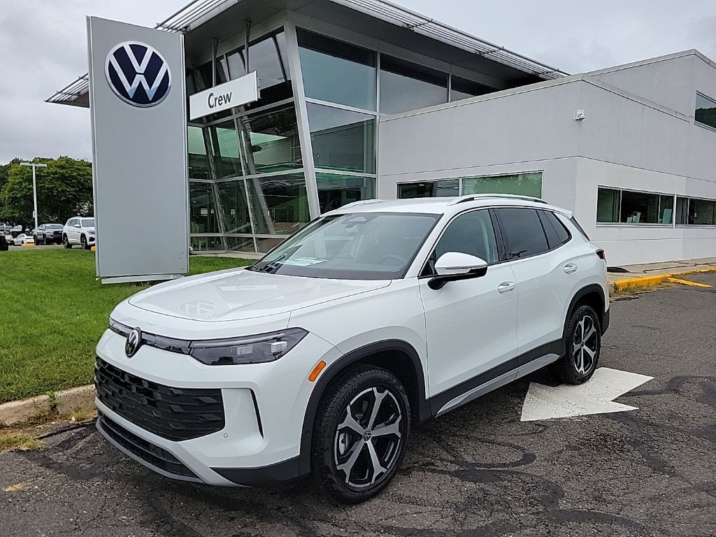 New 2026 Volkswagen Tiguan 2.0T SE SUV