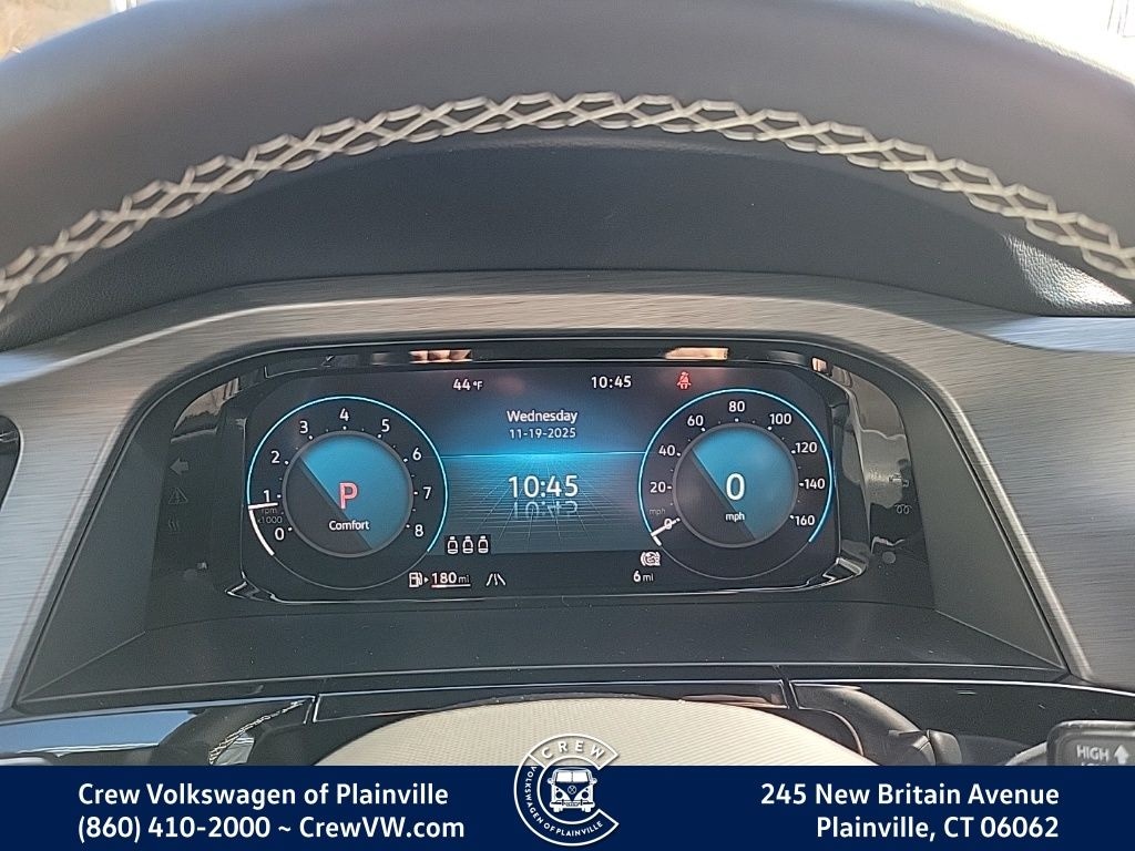 New 2026 Volkswagen Atlas Cross Sport 2.0T SE w/Technology SUV