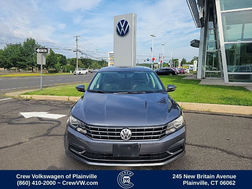 Used 2016 Volkswagen Passat 1.8T SE Sedan