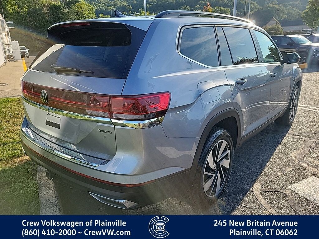 Used 2024 Volkswagen Atlas 2.0T SE w/Technology SUV