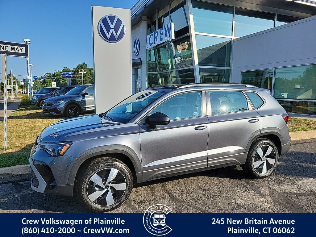 2025 Volkswagen Taos S's photo