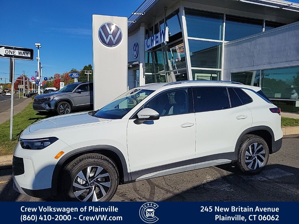 2026 Volkswagen Tiguan S's photo