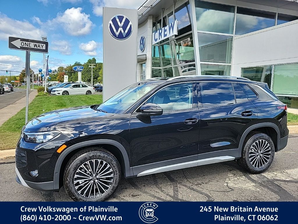 2025 Volkswagen Tiguan S's photo