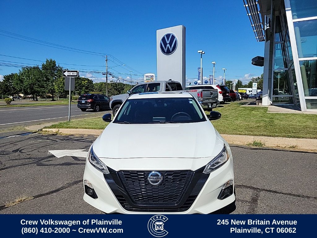 Used 2022 Nissan Altima SR with VIN 1N4BL4CVXNN397117 for sale in Plainville, CT