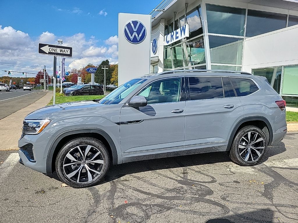 2026 Volkswagen Atlas SEL Premium R-Line's photo