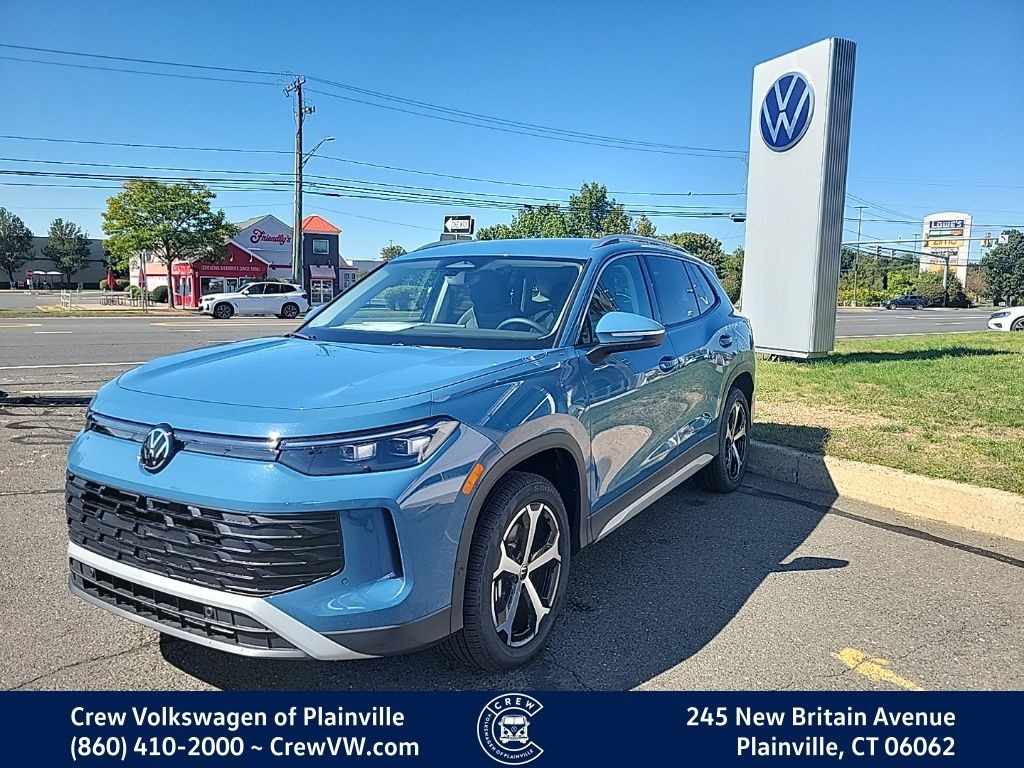 New 2025 Volkswagen Tiguan 2.0T SE SUV