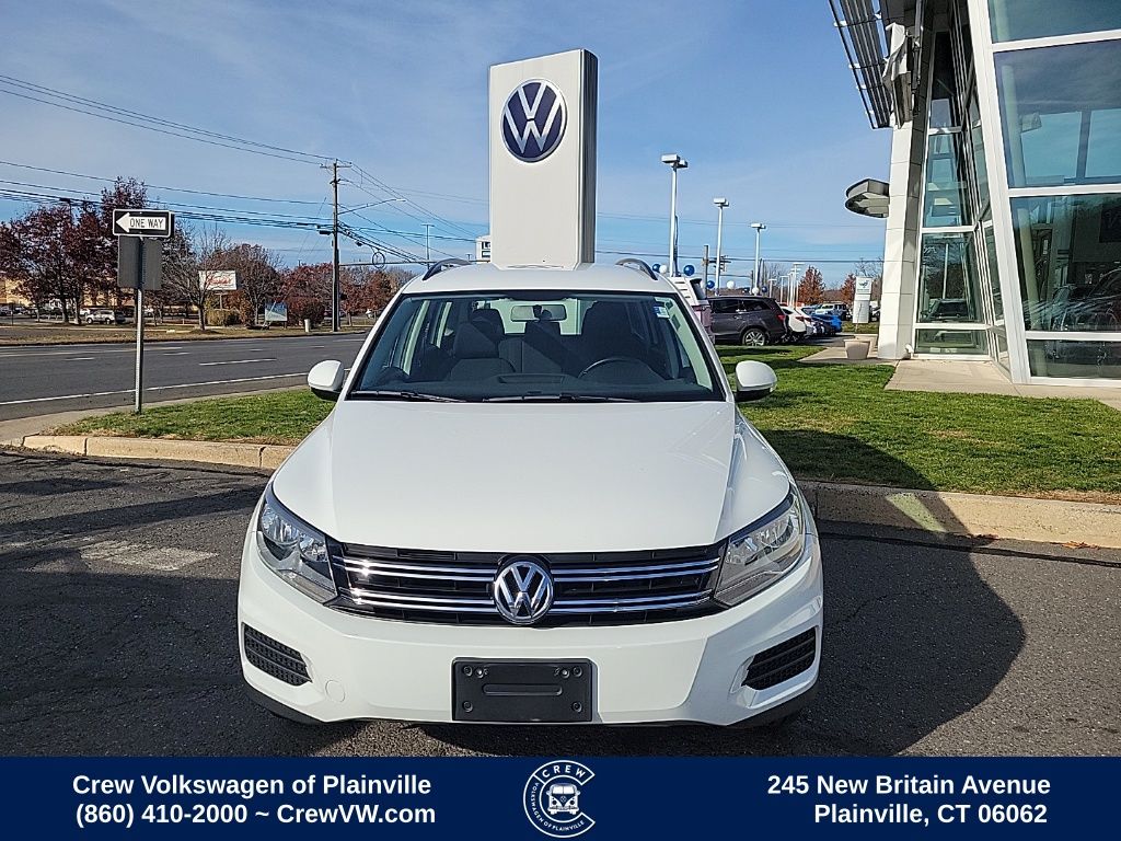 2018 Volkswagen Tiguan Limited photo 2