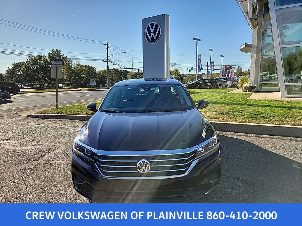 2021 Volkswagen Passat 2.0T SE photo 2