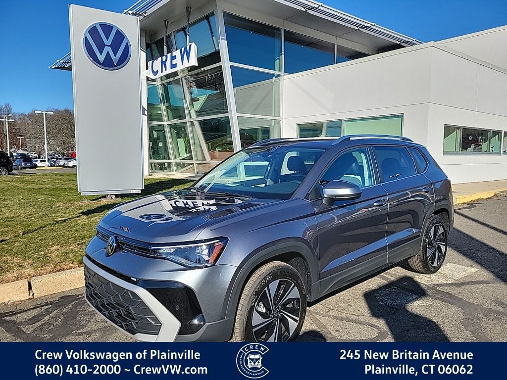 2026 Volkswagen Taos SE's photo