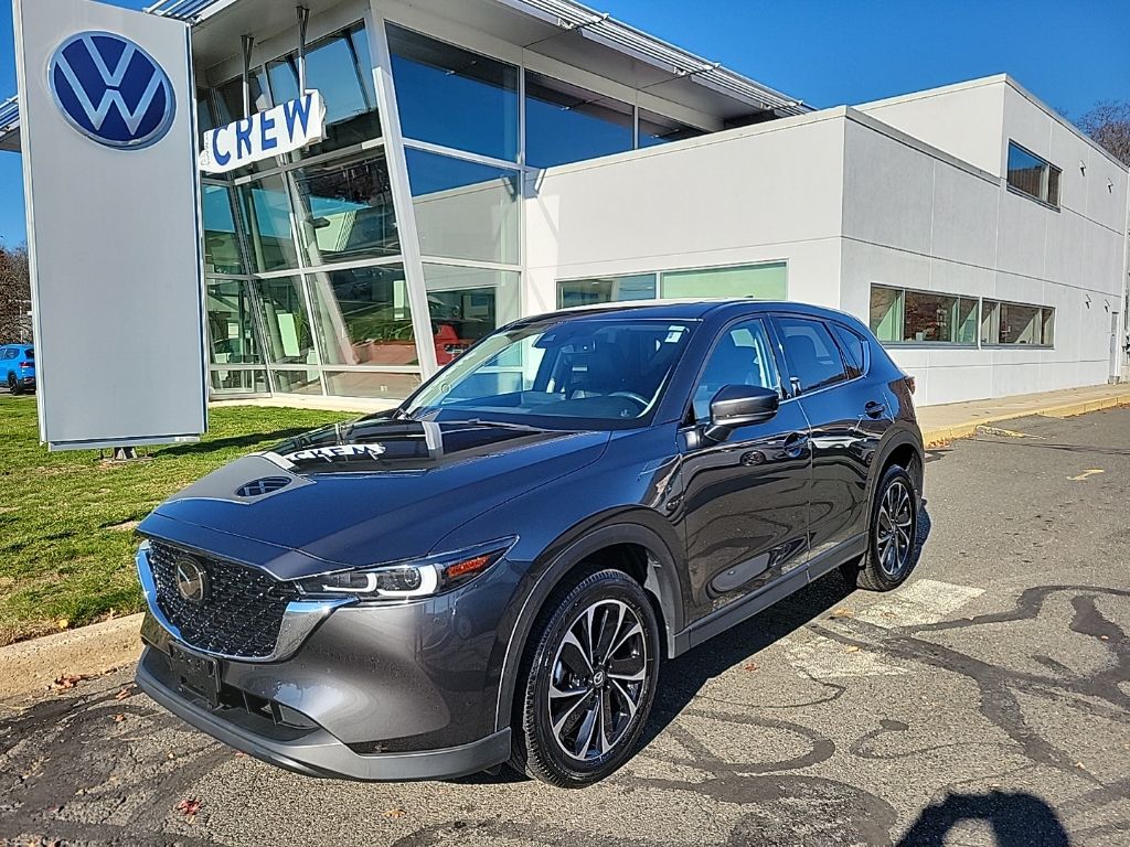 2023 Mazda CX-5 S Premium package's photo