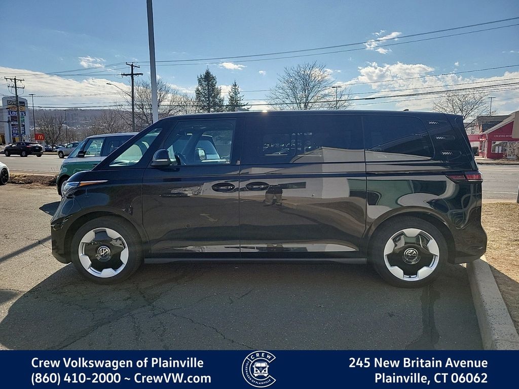 New 2025 Volkswagen ID. Buzz Pro S Van Passenger Van