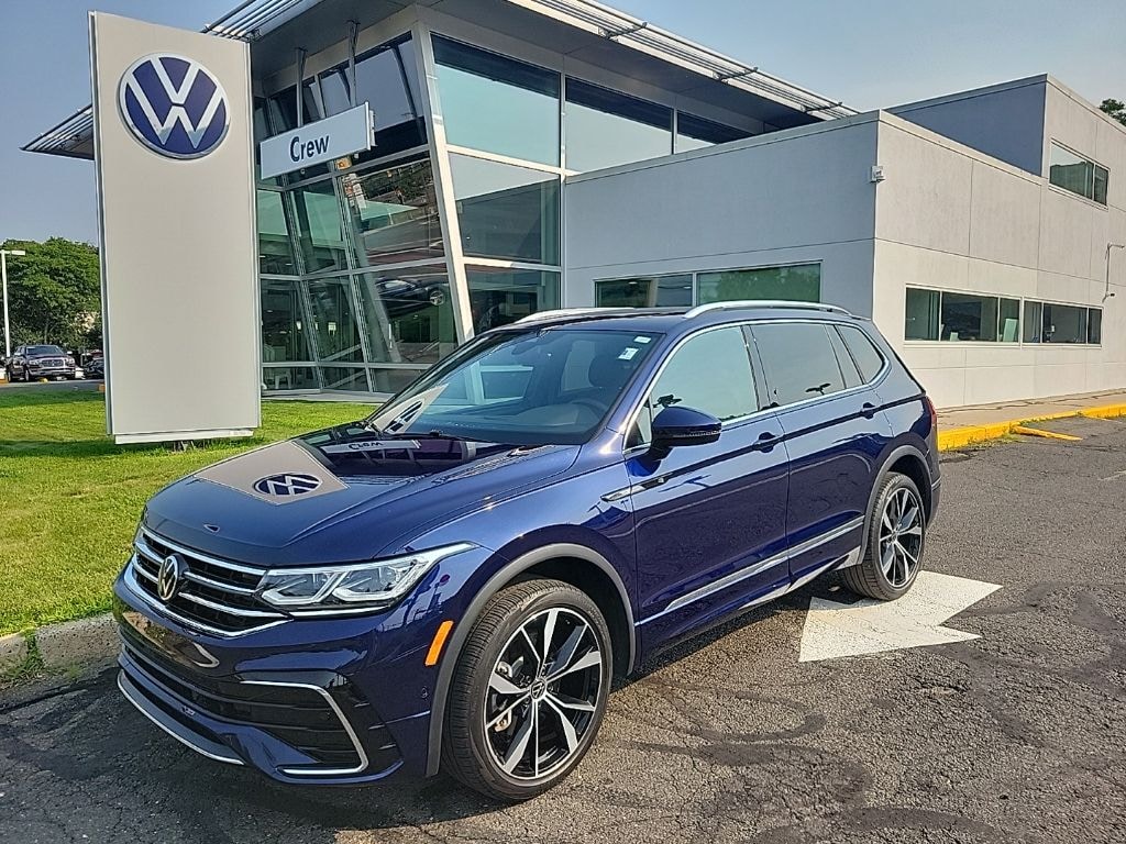 Certified 2023 Volkswagen Tiguan 2.0T SEL R-Line SUV