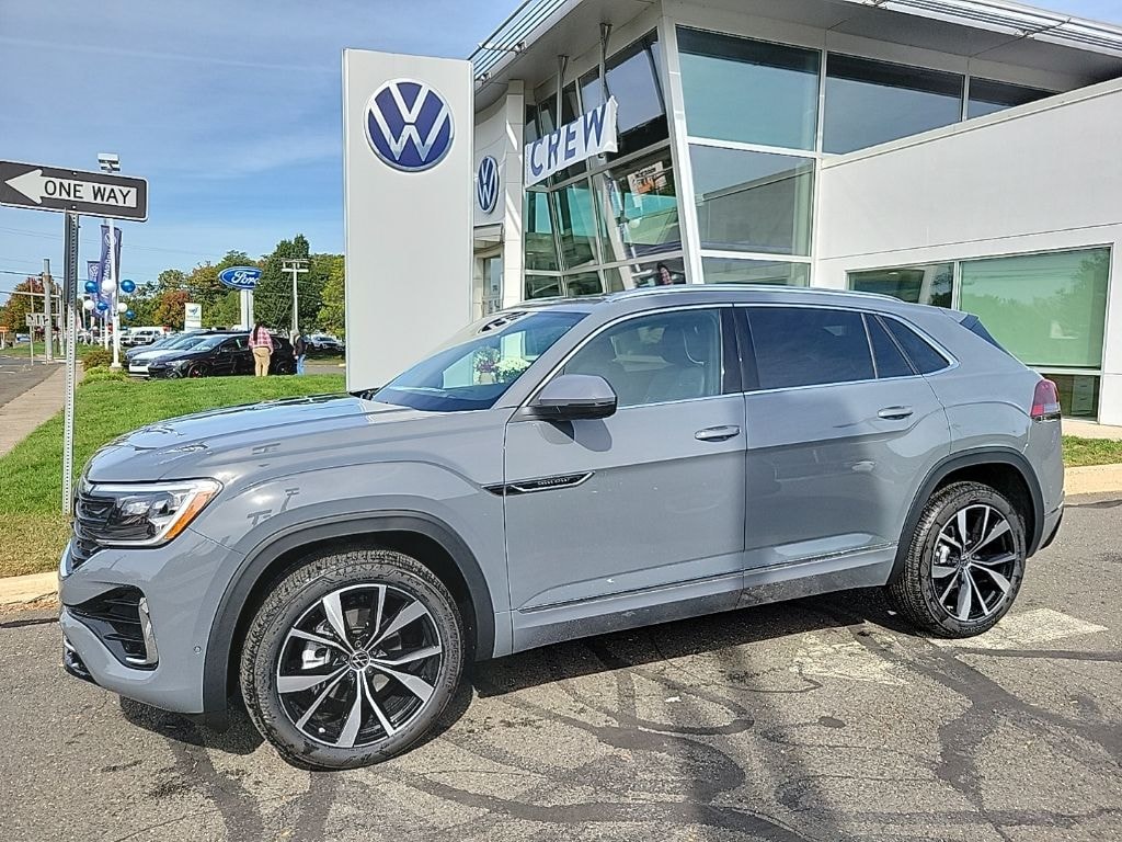 New 2026 Volkswagen Atlas Cross Sport 2.0T SEL Premium R-Line SUV