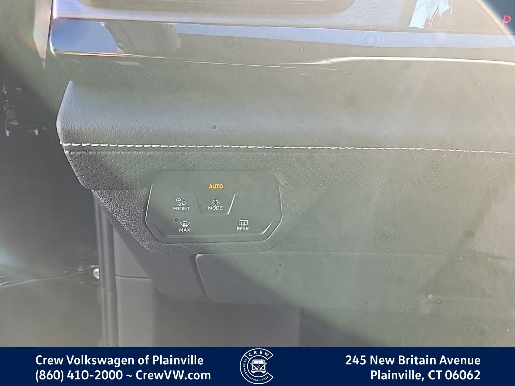 2026 Volkswagen Atlas Cross Sport SE w/Tech - Photo 29