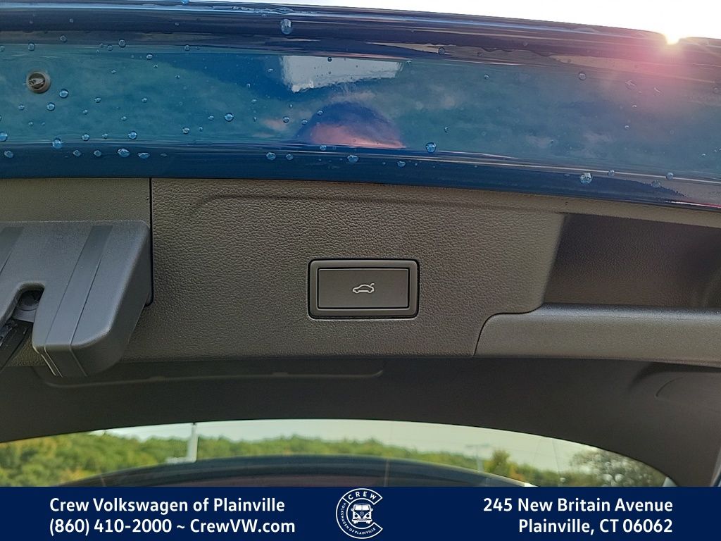 2026 Volkswagen Atlas Cross Sport SE w/Tech - Photo 55