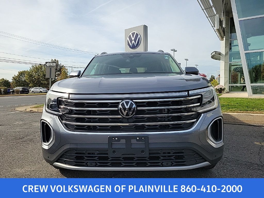 2024 Volkswagen Atlas SE Technology photo 4