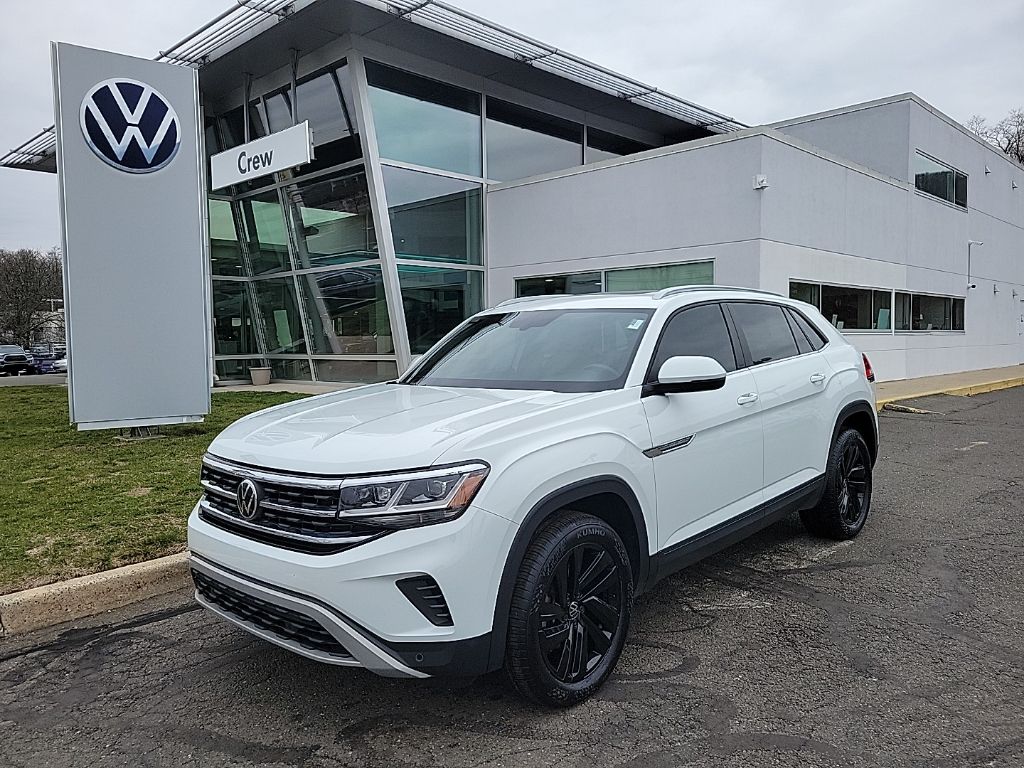 2022 Volkswagen Atlas Cross Sport SE w/Tech