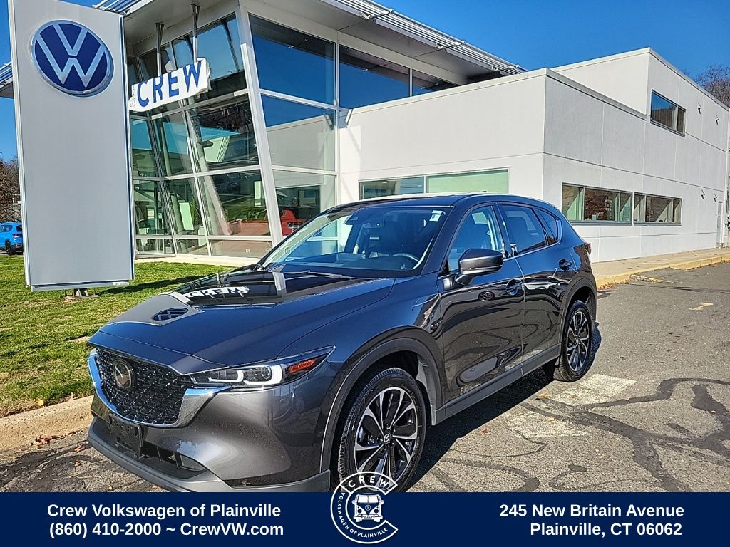 2023 Mazda CX-5 S Premium package's photo