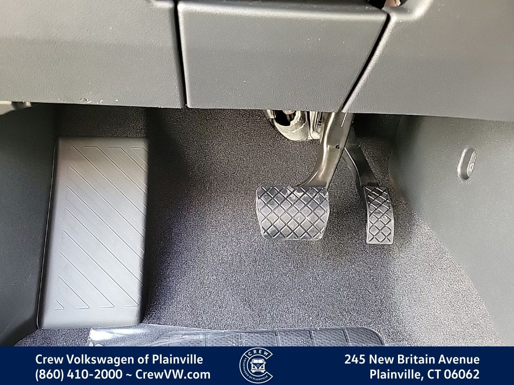 2026 Volkswagen Atlas Cross Sport SE w/Tech - Photo 28