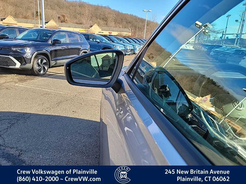 2026 Volkswagen Tiguan SE - Photo 26