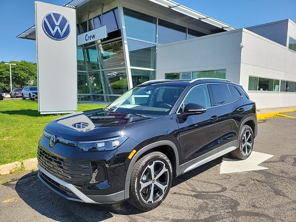 New 2026 Volkswagen Tiguan 2.0T SE SUV