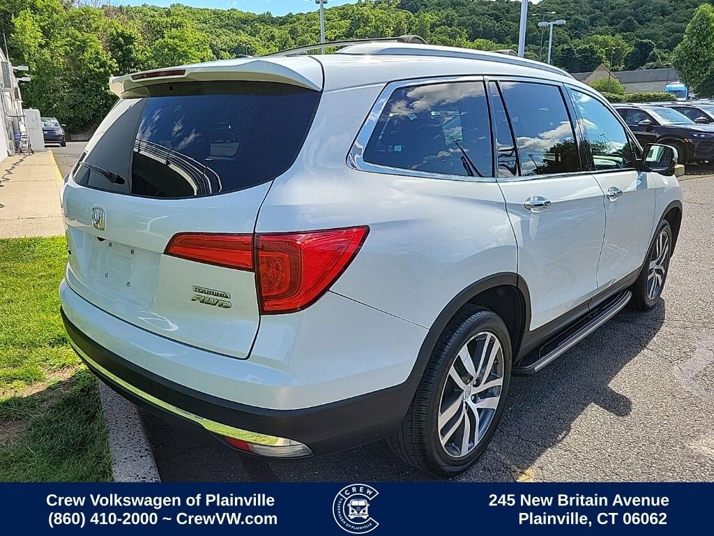 Used 2018 Honda Pilot Touring AWD SUV