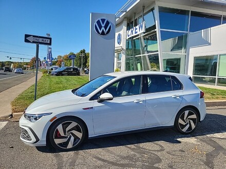 2024 Volkswagen Golf GTI 2.0T S Hatchback