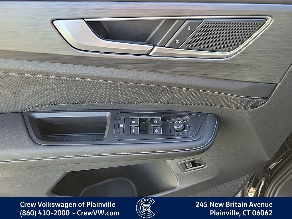 2026 Volkswagen Atlas Cross Sport SE w/Tech - Photo 26