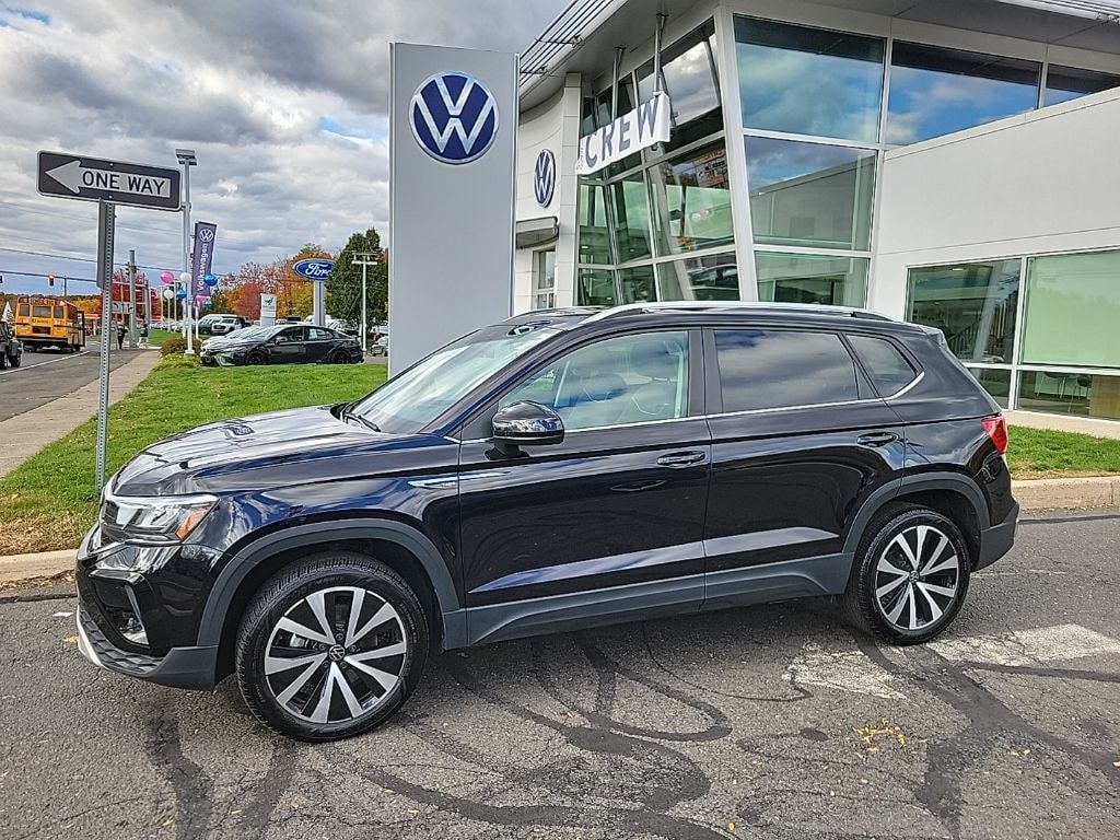 Certified 2024 Volkswagen Taos 1.5T SE SUV