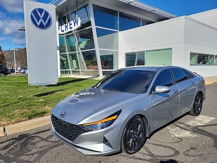 2023 Hyundai Elantra SEL Sedan