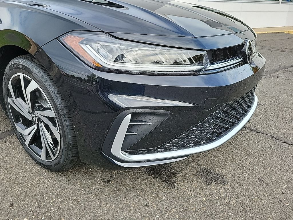 2026 Volkswagen Jetta 1.5T SEL photo 3